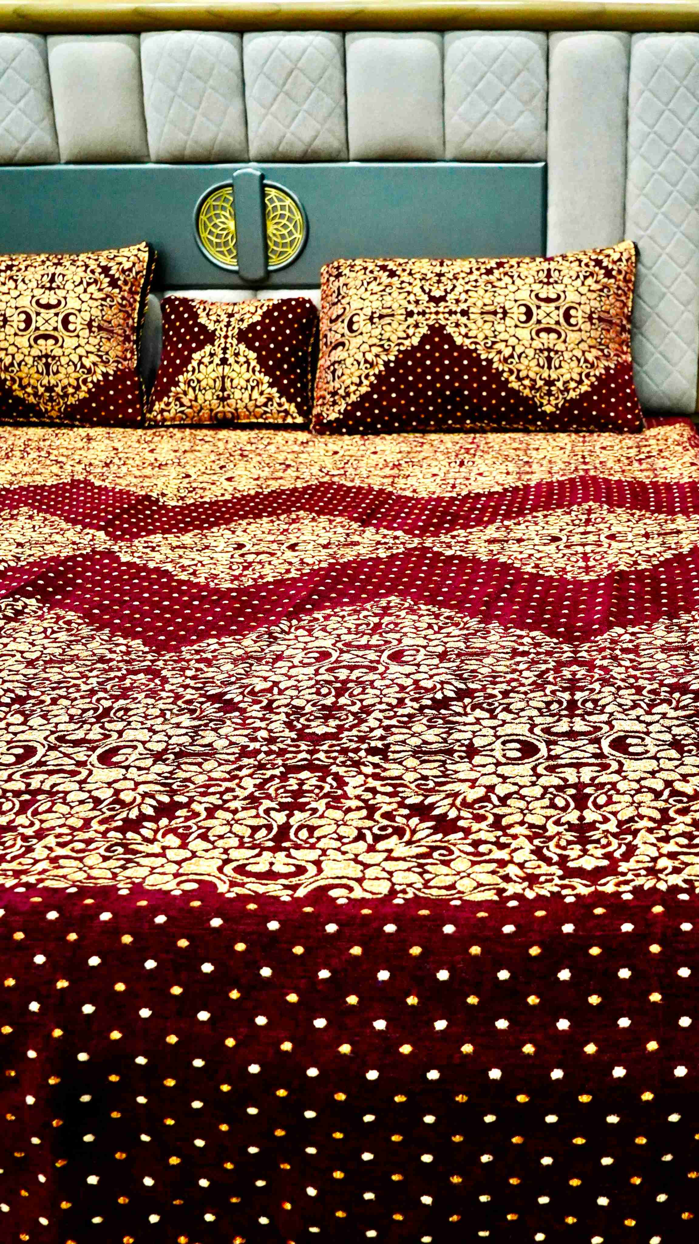 King Size 4pcs Bridal Velvet Bed Sheet